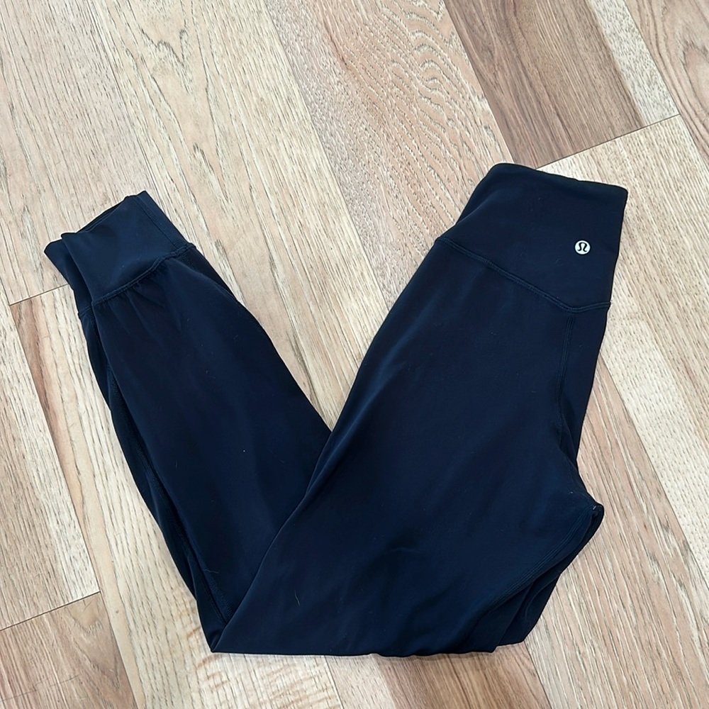 Lululemon Align Joggers - like new